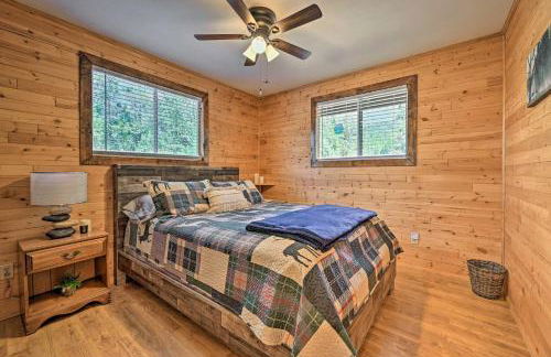 Peaceful Strawberry Cabin Fire Pit and Hot Tub - Foto 10