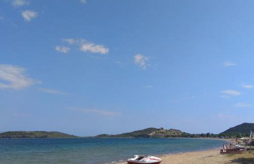 Gorginas Home - Photo 21