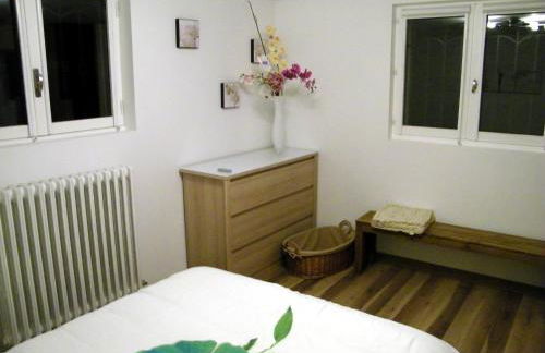 Grand appartement dans villa avec parking quartier résidentiel - Foto 12