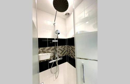 Exceptionnelle maison de ville ✧Cour privée ✧Métro - Foto 20