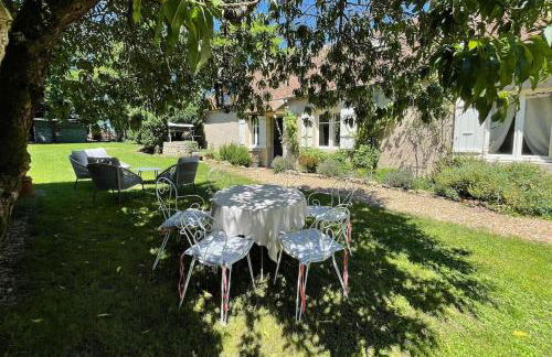 La Cachette - gîte 'cosy' à Magny Cours - Foto 2