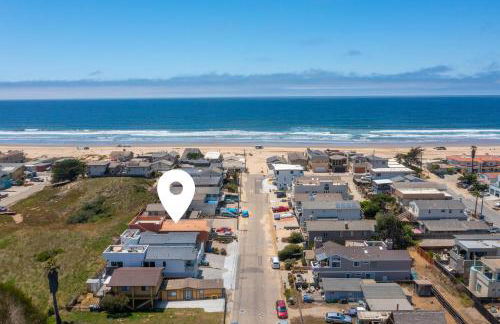 Steps to the Beach! Rooftop Deck! Firepit & BBQ! - Photo 3