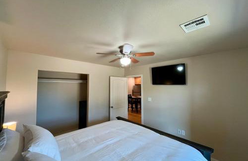 Prime Location to Casino Excitement 2 mi w King Beds - Foto 10