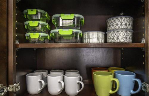 Viva Vegas Cozy 3BR Home Minutes from the Strip - Photo 35