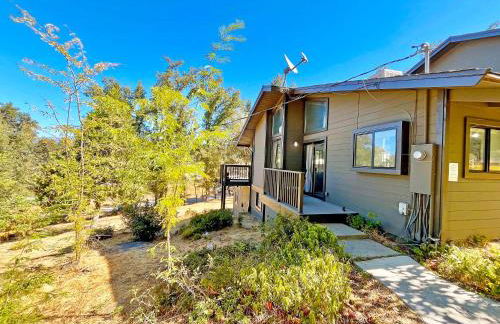 Modern Yosemite Cabin, 15min Bass Lake, Sleeps 8 - Foto 31