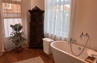 Schöne Altbauwohnung direkt an der Kesselschleuse! - Photo 15