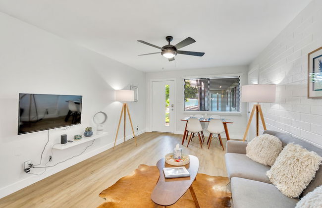 Primo Old Town Location with Heated Pool - Foto 11