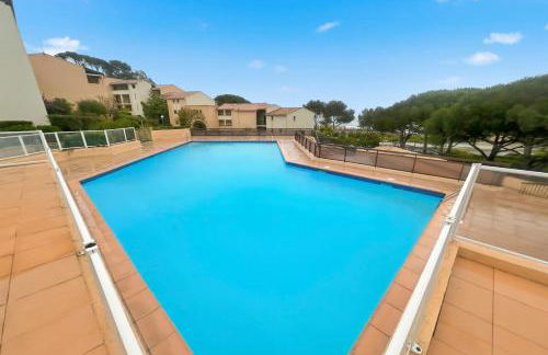 Appart avec terrasse, piscine, tennis et pétanque - Foto 24