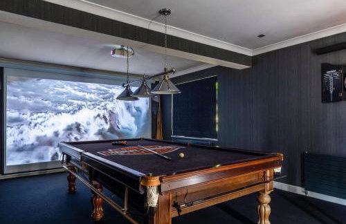 Large Villa Mansion With Pool House & Tennis Court - Foto 38