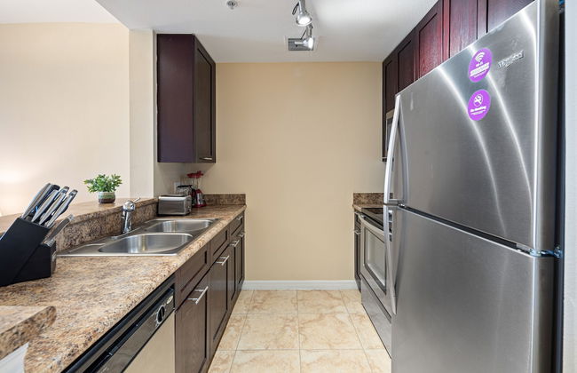 Dharma Home Suites South Miami at Red Road Commons - Foto 31