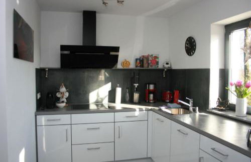 Die Idyllische - Ferienwohnung mit Garten und Sauna - Foto 7