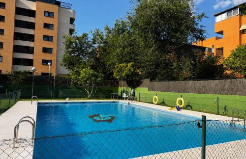 Apartamento Estudio con jardín - Ifema, Aeropuerto, Riyadh Air Metropolitano, piscina temporada - Foto 3
