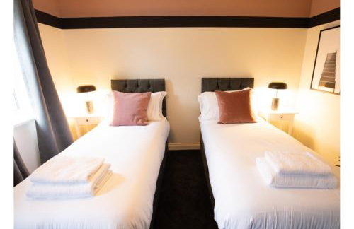 The Captain's Compass - Foto 61