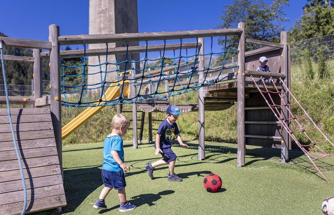 Chalet in Steinach am Brenner Near Ski Area - Foto 14