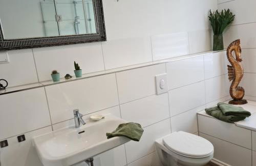 Pilgrims "Hermine" Fewo mit 3 Schlafzimmern, Balkon, fast Internet - Foto 9