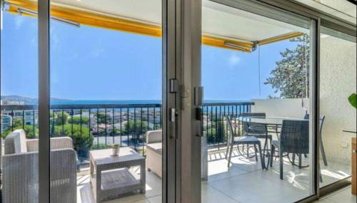 Magnificent 3 Rooms-Sea View-Terrace-Pool - Photo 4