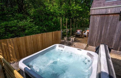 Mint Lodge 1BR with Hot Tub near Black Mountain - Foto 2