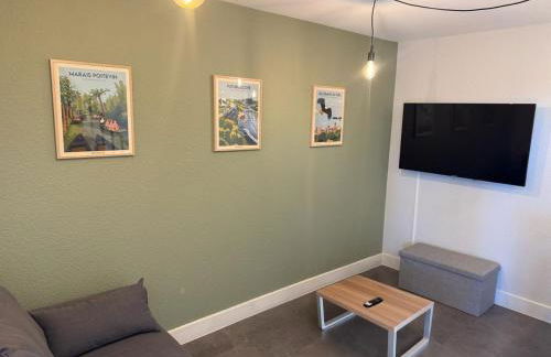 Maison avec Jardin 6 Couchages & Parking gratuit à proximité du Futuroscope - Foto 7