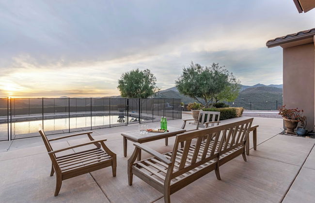 Hilltop Estate w/ Pool, Hot Tub, Fire Pit, Views Cleveland Vista by Avantstay - Foto 65