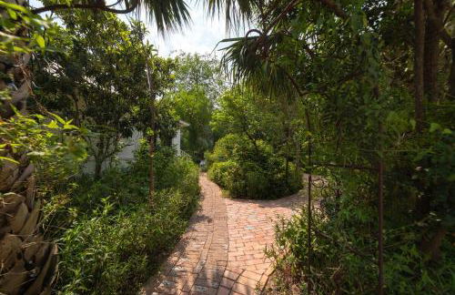 The Bryan House, Where History & Nature Meet! - Foto 26