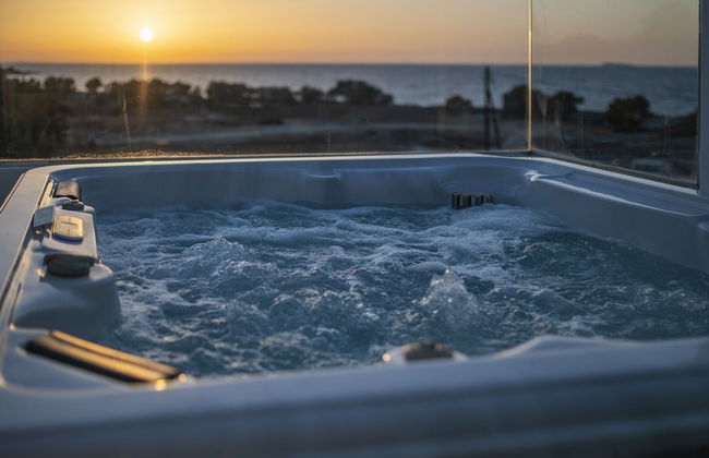 Seabreeze Villa - with Jacuzzi & heated pool - Photo 35