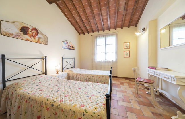 Holiday Home With Swimming Pool With Bubble Bath and Children's Pool - Foto 15