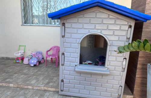 Sobrado top com piscina, espaço gourmet, próximo à praia com Ar Condicionado - Foto 4