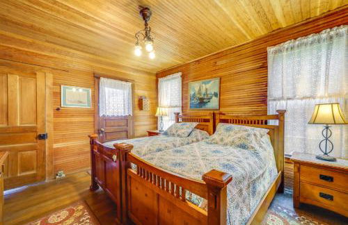 Waterfront Alanson Cottage with Dock and Lake Access! - Foto 22