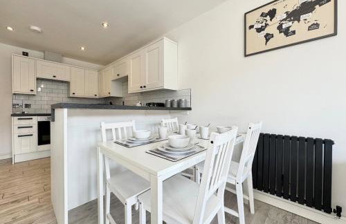 Modern 2 Bedroom Apartment - Near Hospital & Racecourse - Foto 5