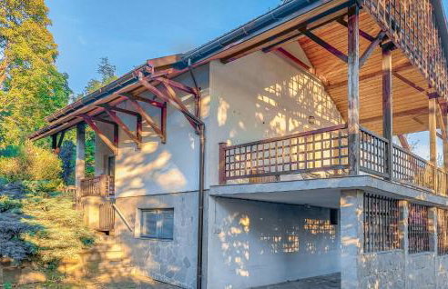 6 Bedroom Amazing Home In Mucharz - Foto 1