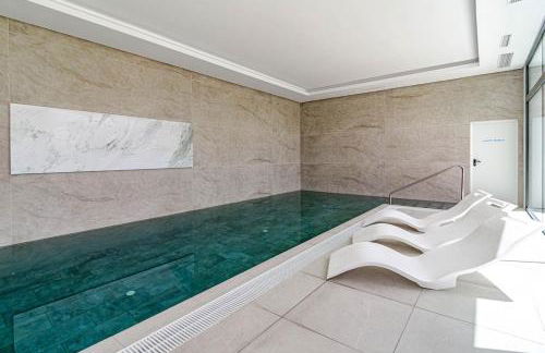 CAH - Large terrace indoor pool and gym - Photo 56