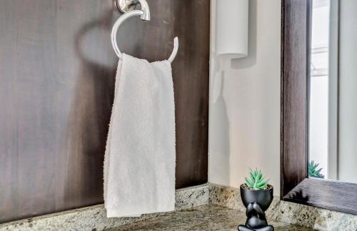 High-Rise 30th Flr Modern Apt, Downtown Dallas - Foto 37