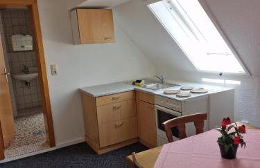 LivBiz Apartments - Adelsried - Foto 20