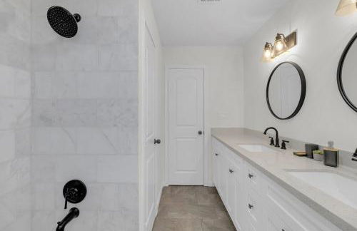 Texan Backyard Vibes l Cowboy Pool & BBQ l Pet-Friendly - Foto 30