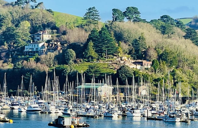 Two Guns in Kingswear - Foto 50