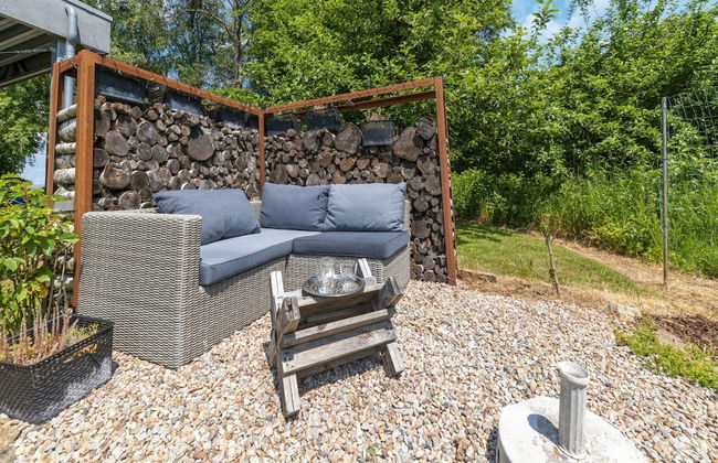 Magnificent Holiday Home for 6 Adults in Xhoffraix - Foto 22