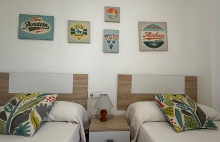 Laguna Beach Haven, WIFI, swimming pools, beach a few steps away, shops - Photo 19