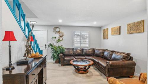 All New! Convenient Location! Sleeps 6 - Foto 5