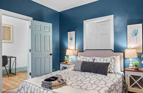 NEW! High-end Manchester Home w/ a hot tub - Foto 35