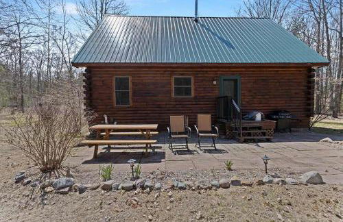 Cozy 3-Bedroom Retreat in Manistee - Foto 30