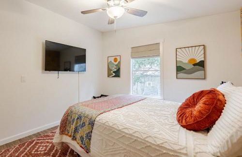 River Access at Blanco River, Charming Big Cottage - Foto 4