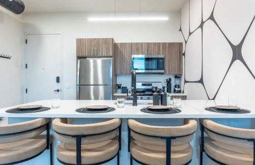 Luxury Lookout with NYC view, 2BR plus Free Parking, Sleeps 8, 20 Percent Off - Foto 19