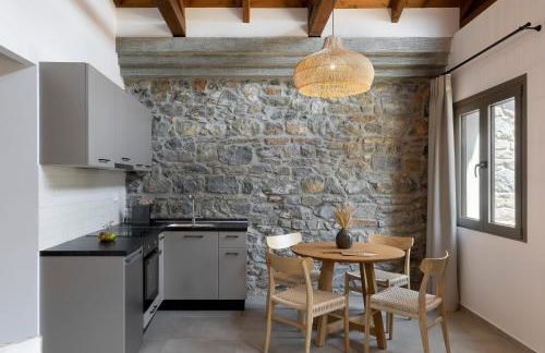 Lichnos Luxury Suites - Photo 31