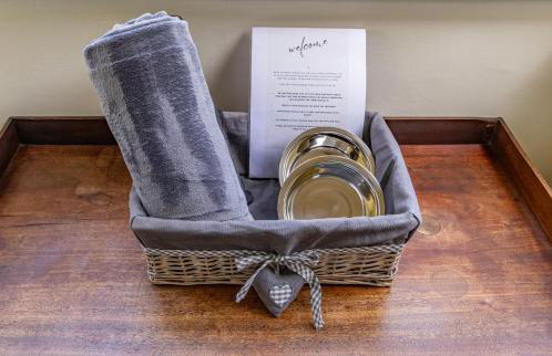 Historic 2 bed gatehouse in private parkland - Foto 13