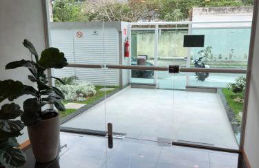 Apartamento com Garagem Cabo Frio - Foto 8