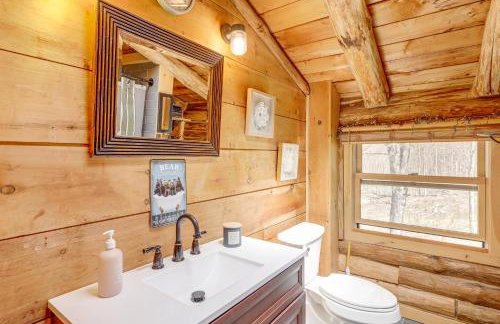 Near Trails, Lakes and Slopes Cabin in Walpole! - Foto 23