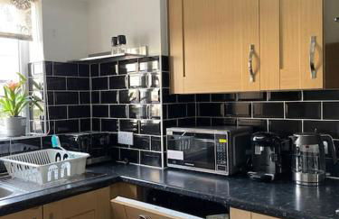 Spacious 4 Large Bedrooms Thurrock Grays 3 baths 1 ensuite Netflix Free Parking - Foto 33