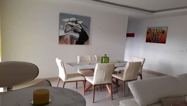 Servicio de comidas en la habitación