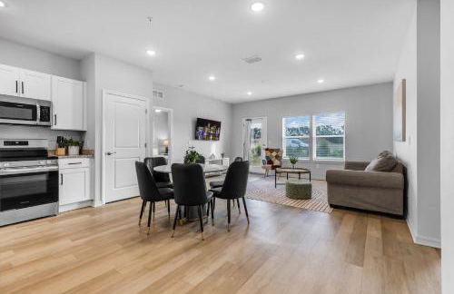 Peaceful 3BR Home Perfect for Professionals - Foto 17