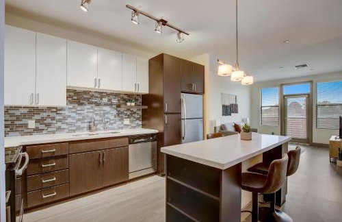 CozySuites at Town Lake - Foto 53